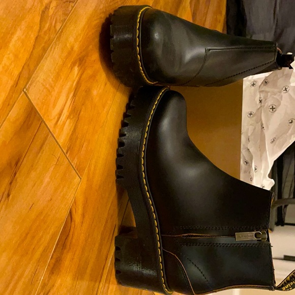 s-l400.jpg New Rometty Platform Dr. Martens Boot with Box
